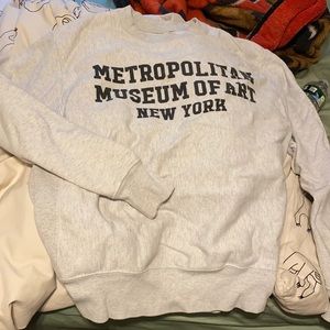 Metropolitan museum of art the met sweatshirt